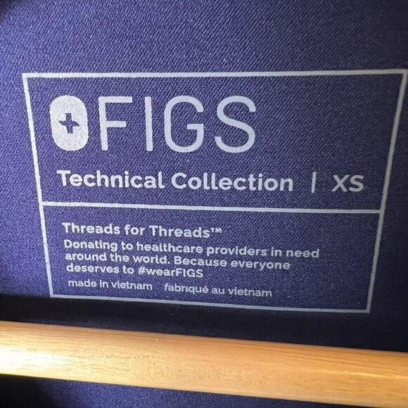 Figs Scrubs Top Womens SZ XS Navy Technical Collections Two Front Pockets Nurse - Picture 2 of 16